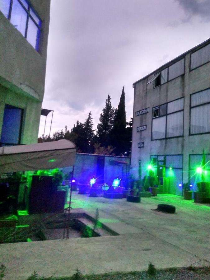 Guesthouse Star Georgia Tbilisi Bagian luar foto