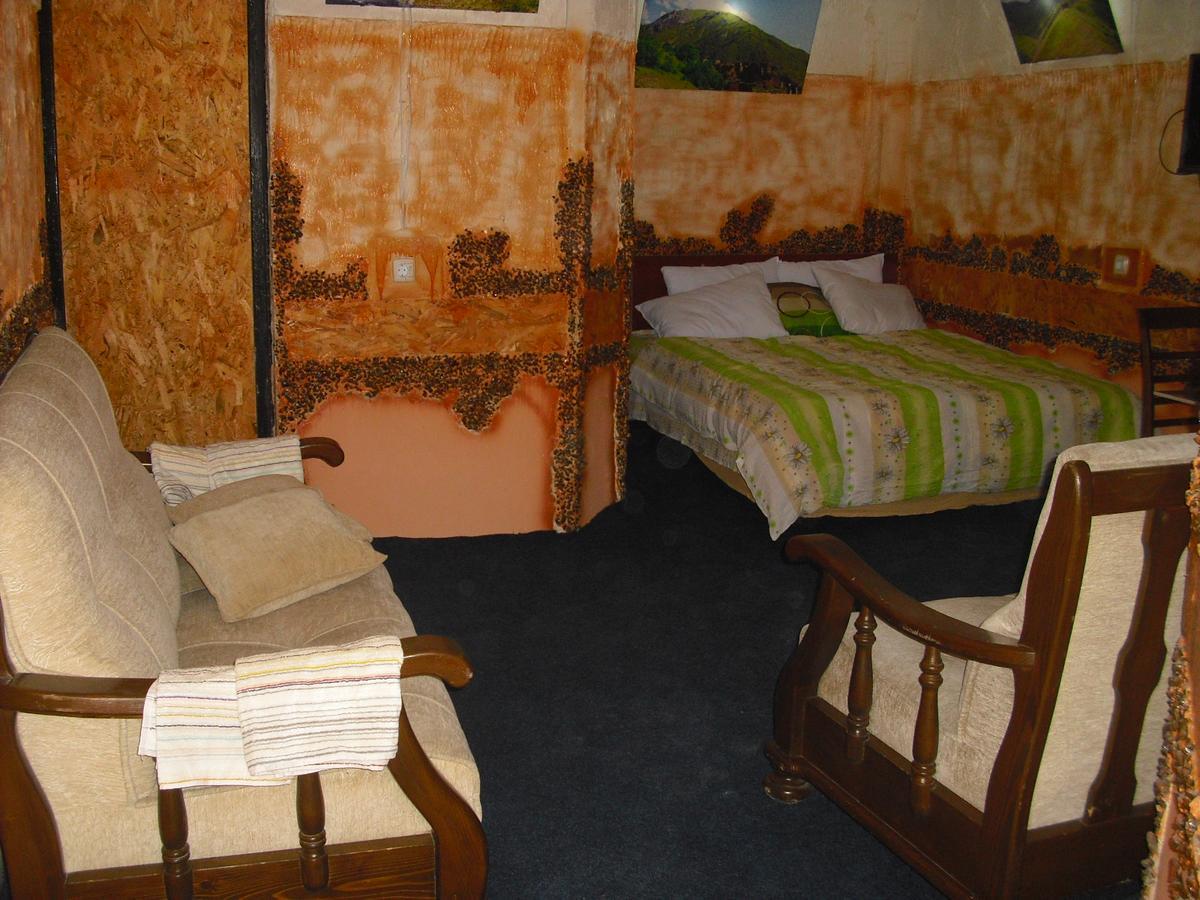 Guesthouse Star Georgia Tbilisi Bagian luar foto